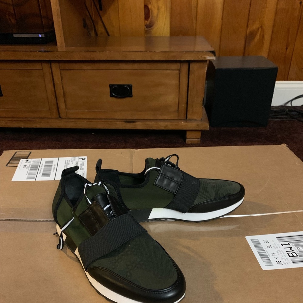 Steve Madden camo sneakers